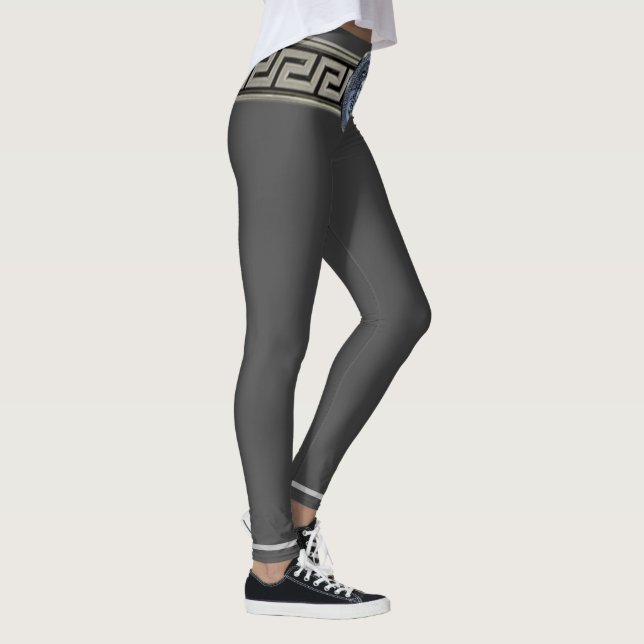 Silver Medusa Grekisk Nyckel på Grå Elegant  Leggings (Höger)