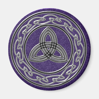 Silver, metalliska keltiska hjulknop och trehet magnet