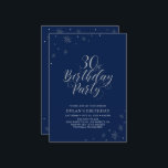 Silver och marinblå modern Chic 30års födelsedag P Inbjudningar<br><div class="desc">Låt oss fira din speciella dag med den här snyggt silver-festinbjudan. Den här designen har silver-typografin "30års födelsedag Party" i chic med gnistra grafik. Bakgrunden till färg är marinblå, men känn dig fri att ändra sig för att matcha den med ditt party-tema. Fler födelsedagsinbjudningar och party-artiklar finns tillgängliga i min...</div>