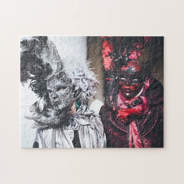 Silver och röda karnevalsmasker i Venedig (Italien Pussel (Horisontell)