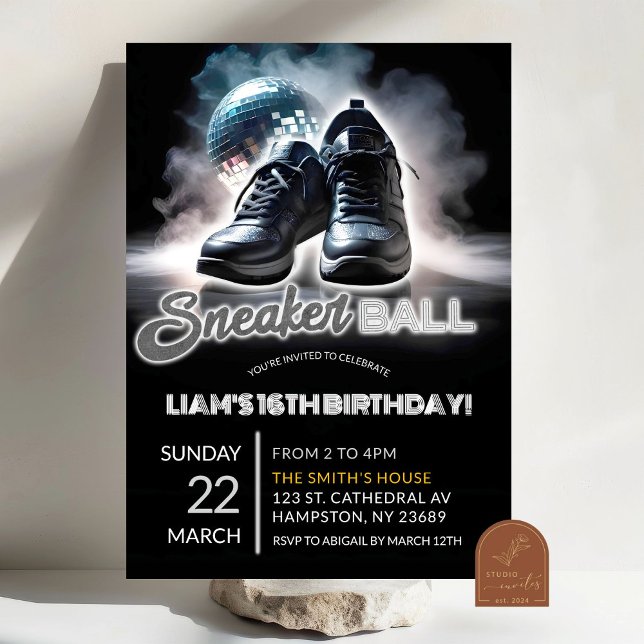 Silver och vit Disco Sneakerball Födelsedag Inbjudningar (Skapare uppladdad)