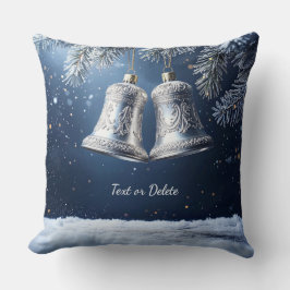 Silver Ornamentala Klockor på Frostiga Tallar Kudde