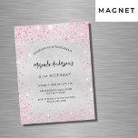 Silver rosa-lyx vid födelsedagstid magnetisk inbjudningskort<br><div class="desc">För elegant 21:a födelsedag (eller någon annan ålder). En faux silver tittar bakgrund. Dekorerad med rosa faux glitter,  gnistor. Anpassa och lägg till information om namn,  ålder och party. Namn är skrivet med ett handskript i stil</div>