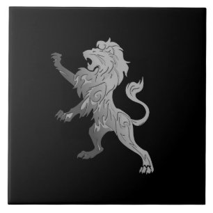 Silver Royal Lion på svart keramisk platta Kakelplatta