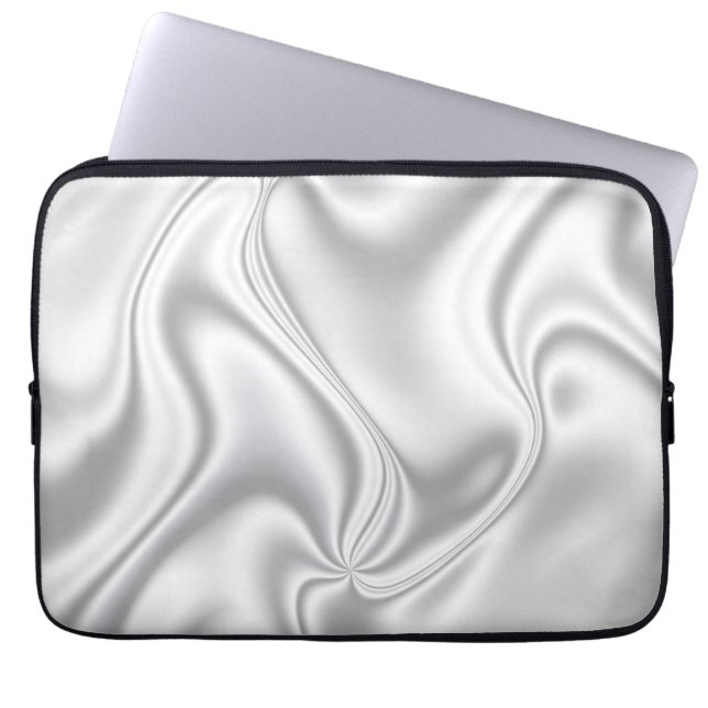 Silver Satin Laptop Sleeve (Framsidan)