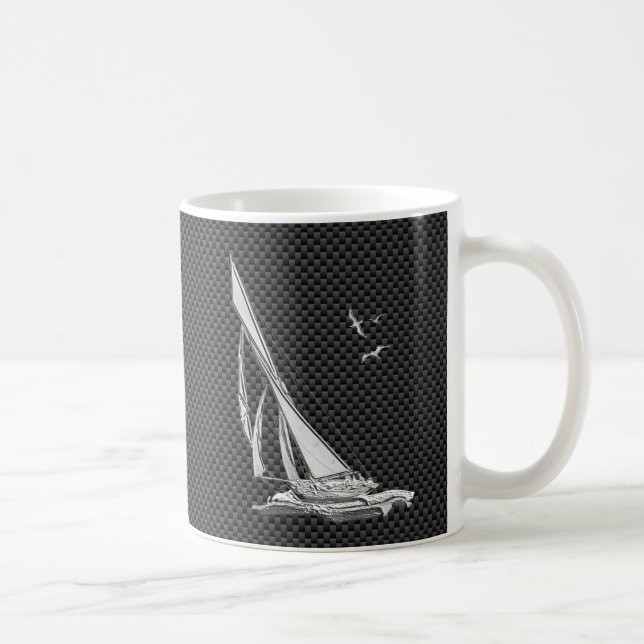 Silver segelbåt på kolfiberdekan kaffemugg (Höger)