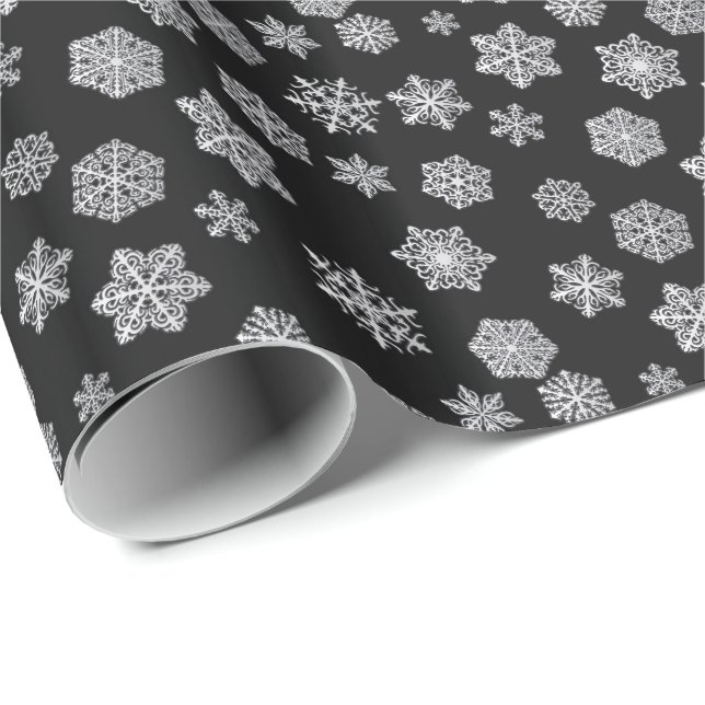 Silver snöflingor på svart bakgrund presentpapper (Rullad Hörn)