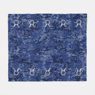 Silver Taurus Zodiac Sign Navy Blue Digital Camo Fleecefilt