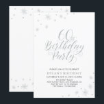 Silver & Vit | Modern Chic 60-årsfest Inbjudningar<br><div class="desc">Låt oss fira din 60-årsdag med denna stiliga födelsedagsinbjudan. Denna design har chic silvertypografi på framsidan och silverglittrande grafik med ett foto på baksidan. Ersätt provfotot med ditt eget eller ta bort det om du inte vill ha det. Bakgrundsfärgen är vit, men du kan gärna ändra den för att matcha...</div>