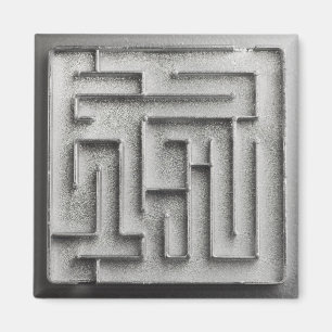 Silvermaze Magnet