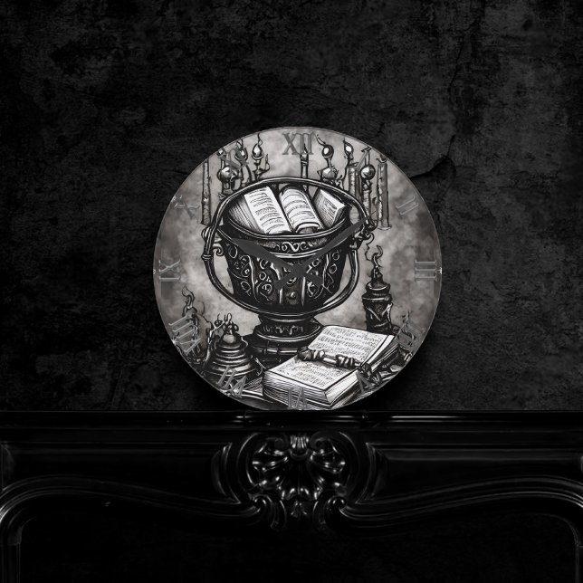 Silvery Steampunk Cauldron Spellbooks and Potions Rund Klocka (Skapare uppladdad)