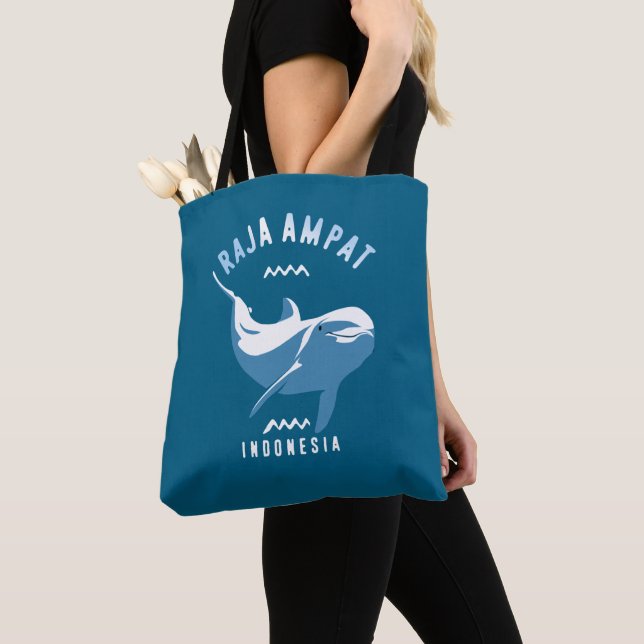 Simma med delfiner i Raja Ampat Tygkasse (Närbild)