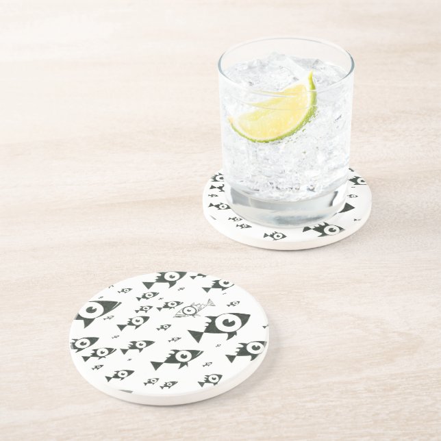 Simma mot den svartvita strömma underlägg sandsten (Sidan)