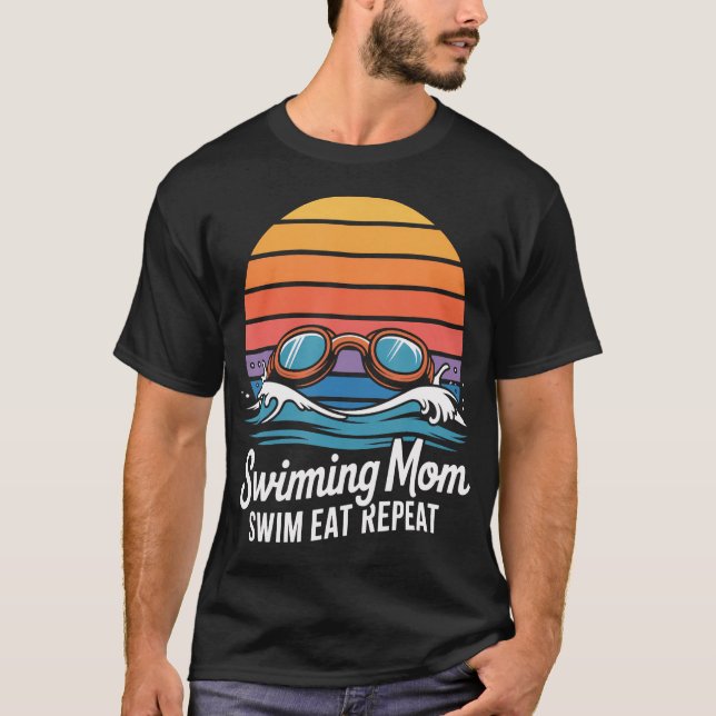 Simmande Mamma Simma Äta Upprepa Retro T Shirt (Framsida)