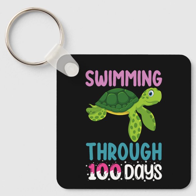 Simmar genom 100 dagars skola Sköldpadda Nyckelring (Framsida)