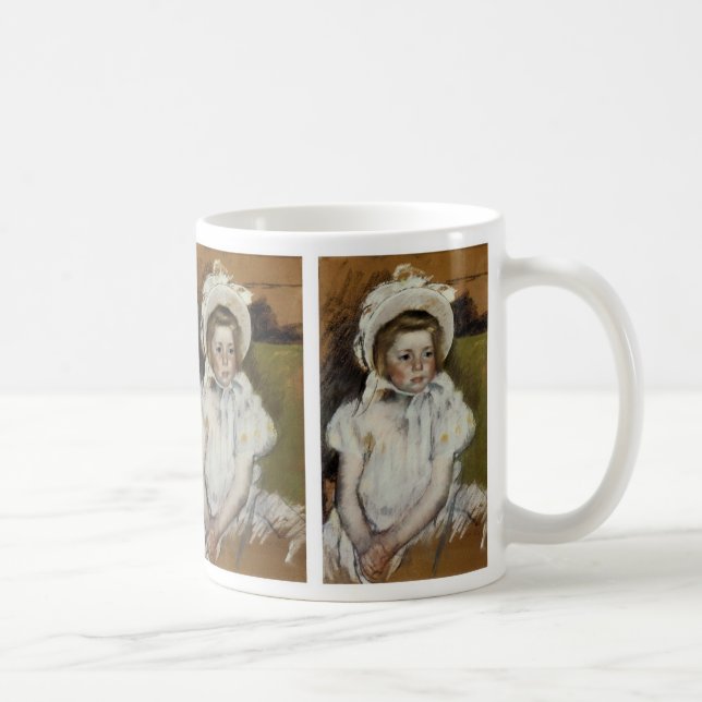 Simone i en vit Bonnet Kaffemugg (Höger)