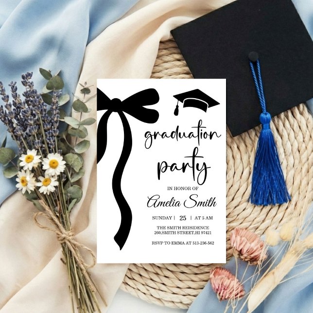 Simple  Black Bow graduation party invitation Inbjudningar (Skapare uppladdad)