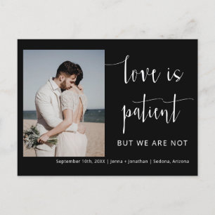 Simple Black Modern Minimal Script-fotoutökning Vykort