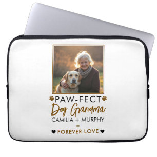 Simple Brown & Black Text Hund Grandma Photo Laptop Fodral