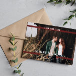 Simple Burgundy Bröllop spara datum Spara Datumet<br><div class="desc">Enkla Modern Bröllop spara datum personlig-fotokort. Om du vill ha en mer avancerad anpassning av den här designen klickar du på knappen Anpassa! Matchningsalternativ och fler alternativ för färg finns också på begäran.</div>