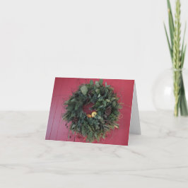 Simple Christmas Wreath on Red Wall Tack Kort