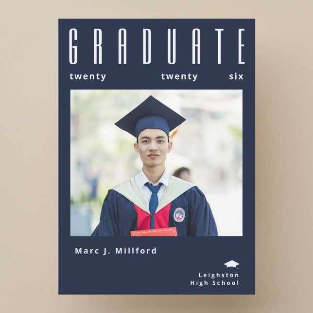 Simple class of 2026 navy photo grad announcement inbjudningar (Skapare uppladdad)