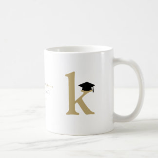 Simple Classic Grad Monogram Modern Graduation Cap Kaffemugg
