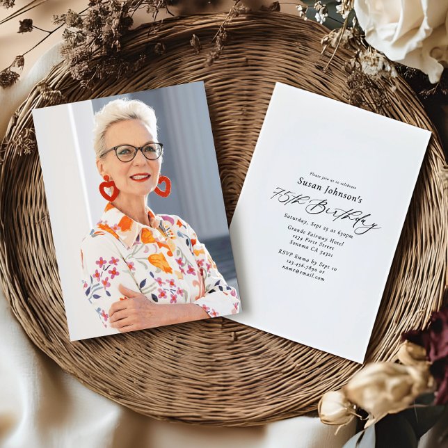 Simple Elegant Script 75th Birthday Party Photo Inbjudningar (Skapare uppladdad)