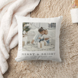 Simple Family Photo Merry and Bright Christmas Kudde