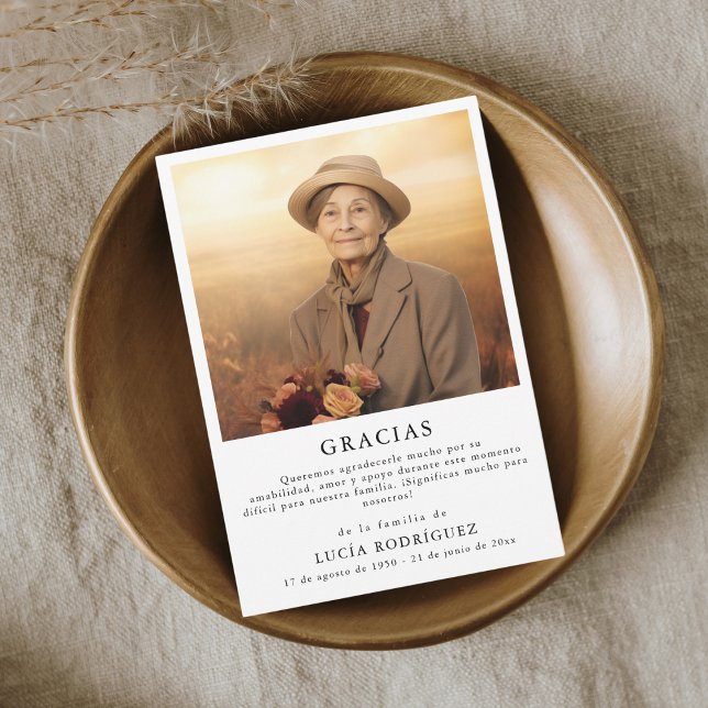 Simple Funeral Gracias Spain Photo Tack Kort (Skapare uppladdad)