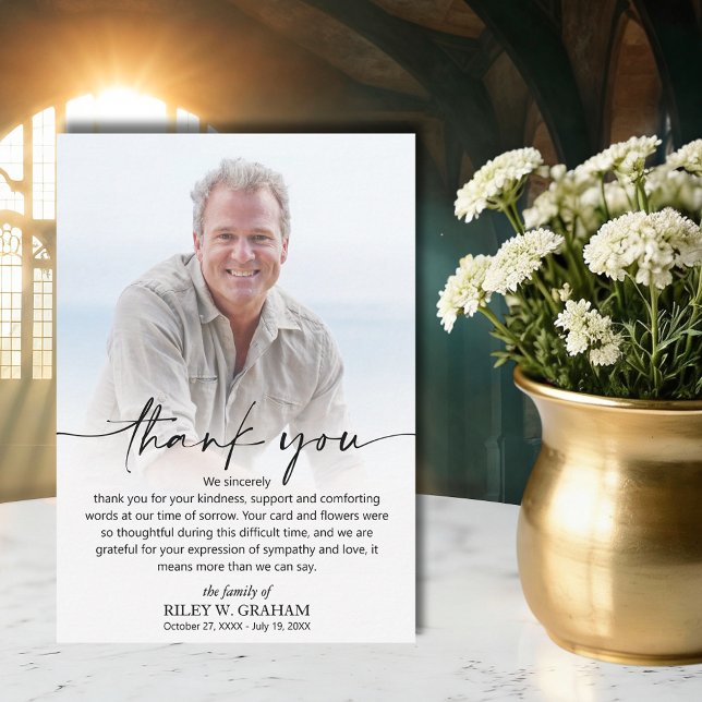 Simple Funeral Photo Thank You Card Tack Kort (Funeral celebration of life flat thank you cards, with your message over a photo on the front)