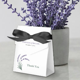Simple Lavender Wedding Presentaskar