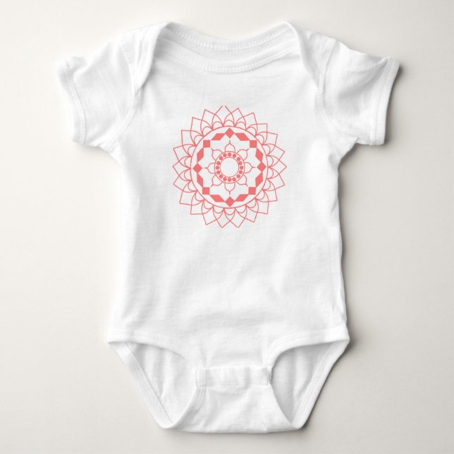 Simple Mandala T Shirt (Framsida)
