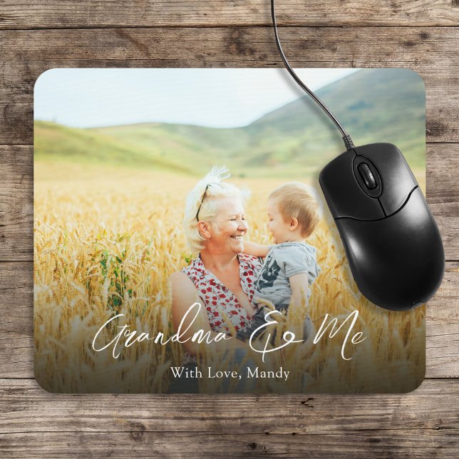 Simple Minimalist Photo Calligraphy Grandma and Me Musmatta (Skapare uppladdad)
