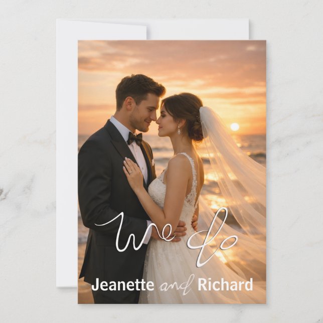 Simple Minimalist Wedding Sunset Beach Flat Card (Framsida)