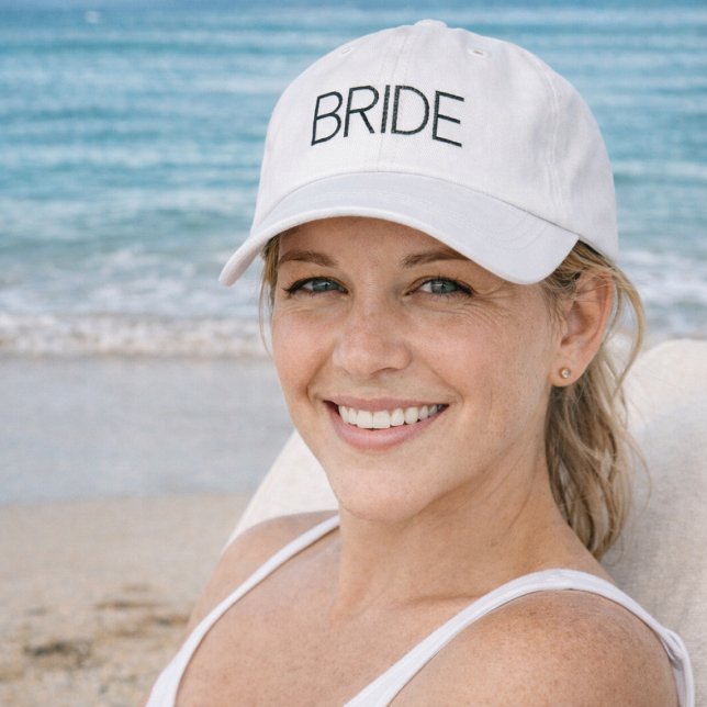 Simple Modern Bride Broderad Keps (Honeymoon hat for bride)