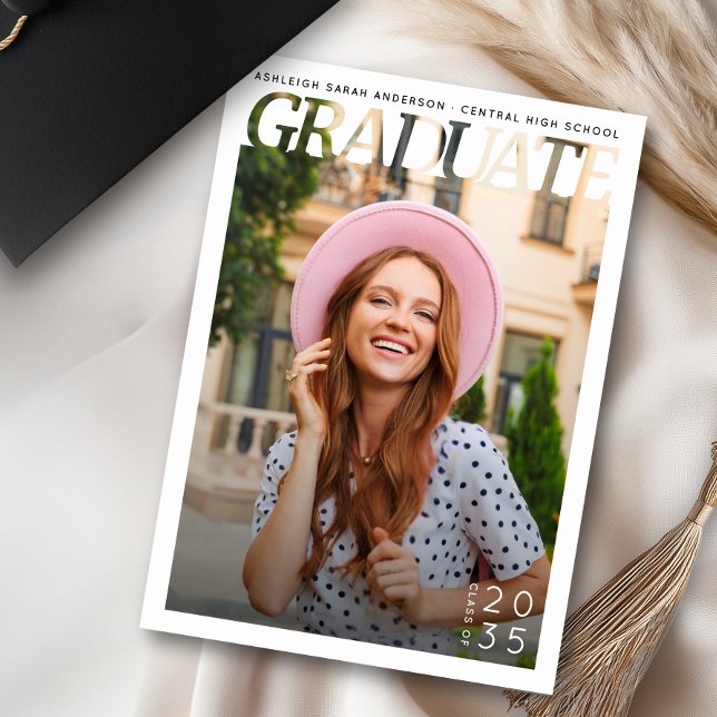 Simple Modern Graduate Photo Graduation Party  Inbjudningar (Skapare uppladdad)