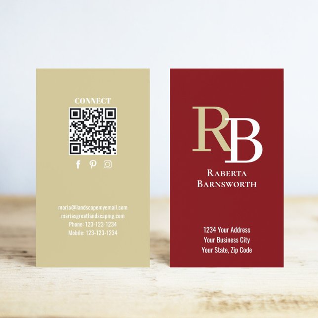 Simple Monogram QR Code Burgundy | Connect with Me Visitkort (Burgundy and gold monogram business card.)
