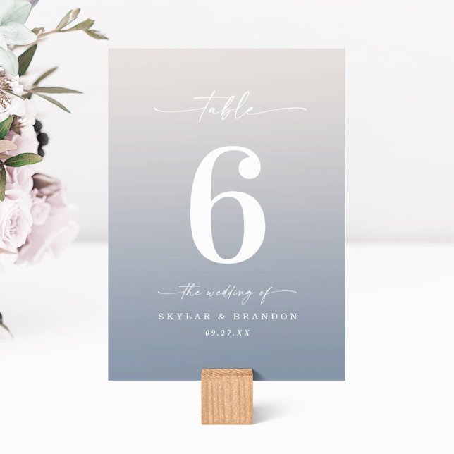 Simple Ombre Gardenia White & Dusty Blue Bröllop Bordsnummer (Skapare uppladdad)