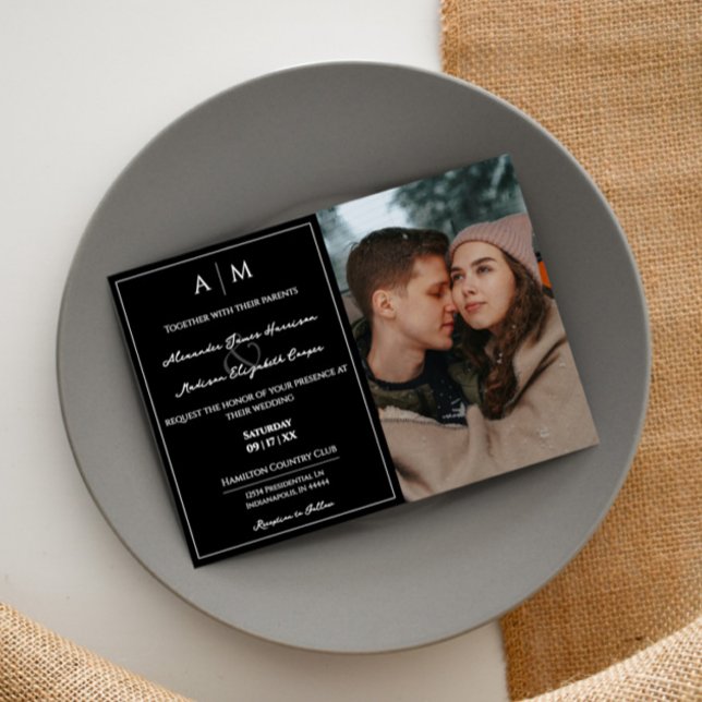 Simple Photo and Monogram Black Bröllop Inbjudningar (Black Simple Photo and Monogram Wedding Invitation)