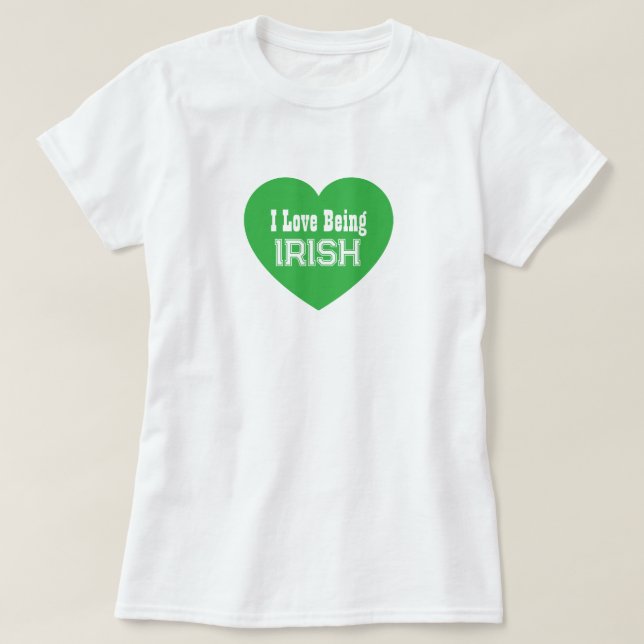 Simple St. Patrick's Day Grönt I Kärlek som är irl T Shirt (Design framsida)
