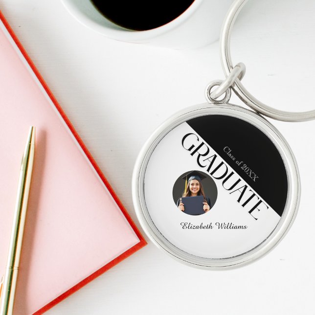 Simple Studenten Black and White Rund Silverfärgad Nyckelring (Skapare uppladdad)