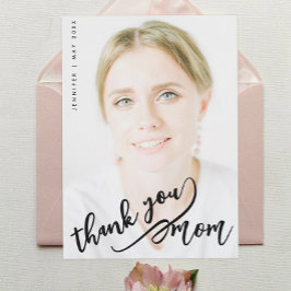 Simple Stylish Thank You Mom Black Script Photo Kort