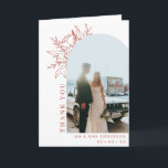 Simple Terracotta Blommigt Arch Photo Bröllop Fold Tack Kort<br><div class="desc">Ett enkelt,  modernt tackkort från bröllop med ditt favoritkort från bröllop porträtt i en båge med en terracotta-linje dragen blommigt bouquet bakom. Lägg till meddelandet inuti.</div>