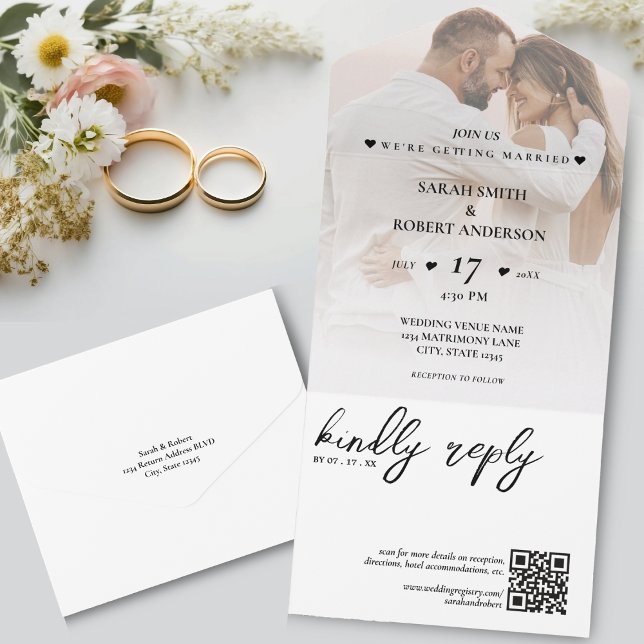 Simple White Newlyed Photo QR Code Bröllop (Simple White Newlywed Photo QR Code Wedding All In One Invitation)