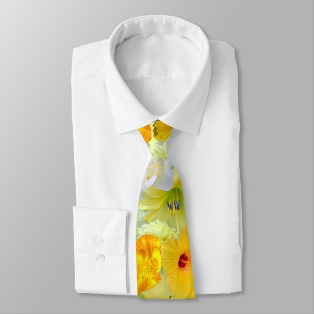 Simple Yellow Floral Wedding Groomsmen Collection Slips (Bunden)