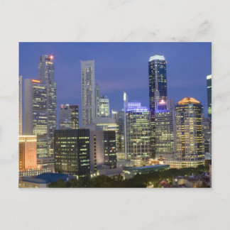 Singapore cityscape vid skymning vykort