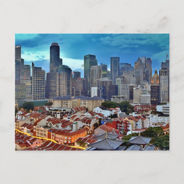 Singapore skyline betraktad från Chinatown vid sun Vykort (Framsida)