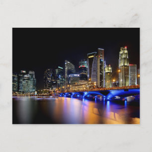 Singapore-skyline och Esplanade Bridge Vykort