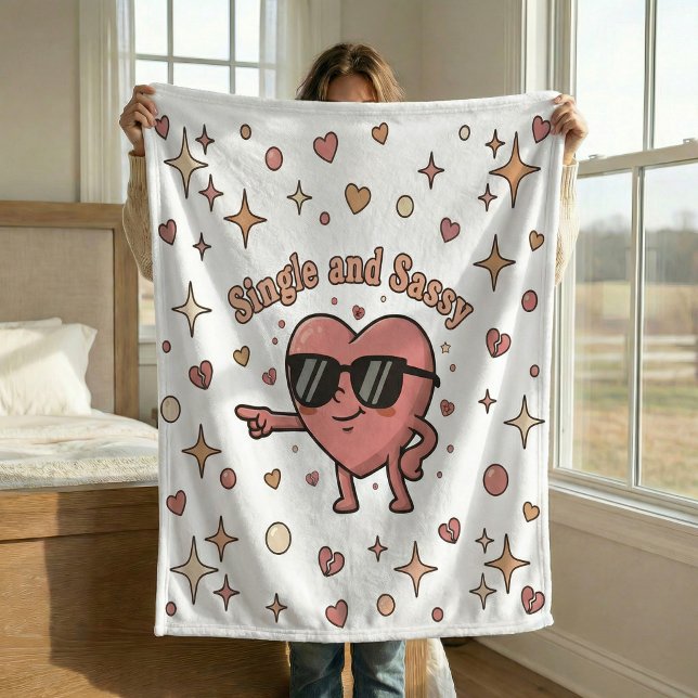 Single and Sassy Funny Soft Fleece Blanket Gift  (Skapare uppladdad)